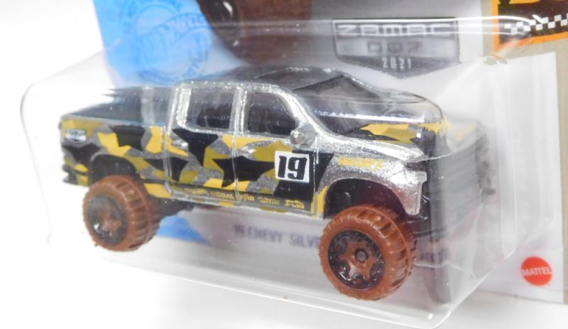 画像: 【'19 CHEVY SILVERADO TRAIL BOSS LT】ZAMAC/BLOR (WALMART EXCLUSIVE)(予約不可）