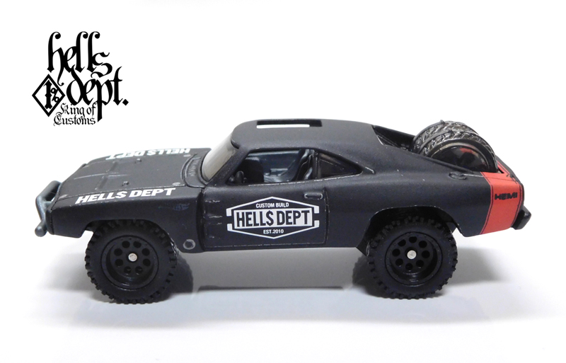 画像: HELLS DEPT 2021 - カツヌマ製作所 【1970 DODGE CHARGER OFF-ROAD (カスタム完成品）】FLAT BLACK/RR （送料サービス適用外）