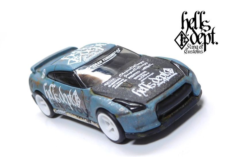 画像: HELLS DEPT 2021 - カツヌマ製作所 【2009 NISSAN GT-R(カスタム完成品）】サビ-FLAT BLACK-PALE BLUE/RR （送料サービス適用外）