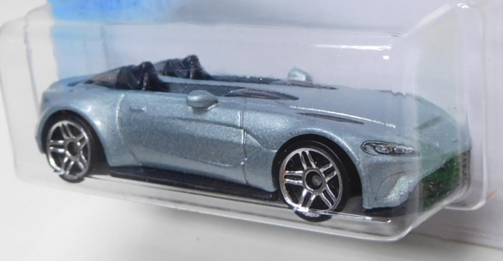 画像: 【ASTON MARTIN V12 SPEEDSTER】SILVERGRAY/PR5 (NEW CAST)