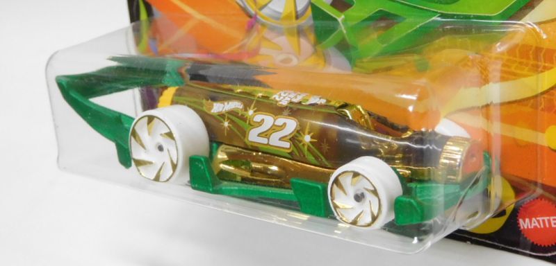 画像: 2021 WALMART EXCLUSIVE 2022 HAPPY NEW YEAR 【CARBONATOR】 CLEAR YELLOW-GREEN/RA6（予約不可）