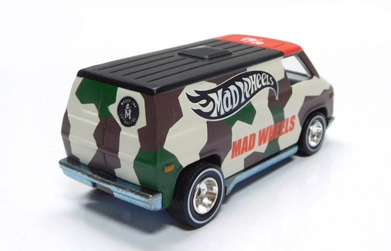 画像: MAD WHEELS (マッドホイール） 【SUPER VAN  (カスタム完成品）】FLAT CAMO/RR （送料サービス適用外） 