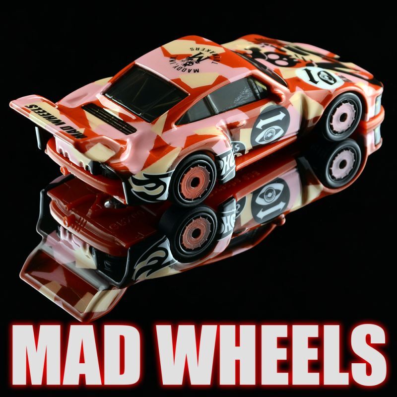 画像: MAD WHEELS (マッドホイール） 【"PINK CAMO 935" PORSCHE 935 (カスタム完成品）】CAMO PINK/RR （送料サービス適用外） 