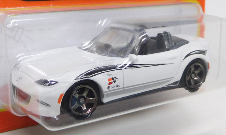 画像: 2022 【'15 MAZDA MX-5 MIATA (K&N)】WHITE