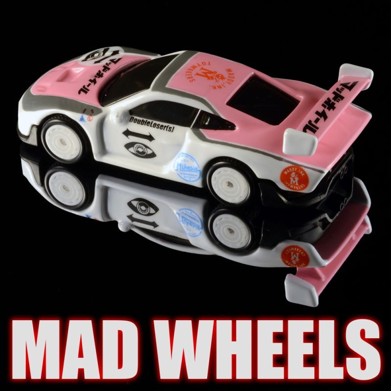 画像: MAD WHEELS (マッドホイール） 【"Italian 935" PORSCHE 935 (カスタム完成品）】 WHITE-PINK/RR （送料サービス適用外） 