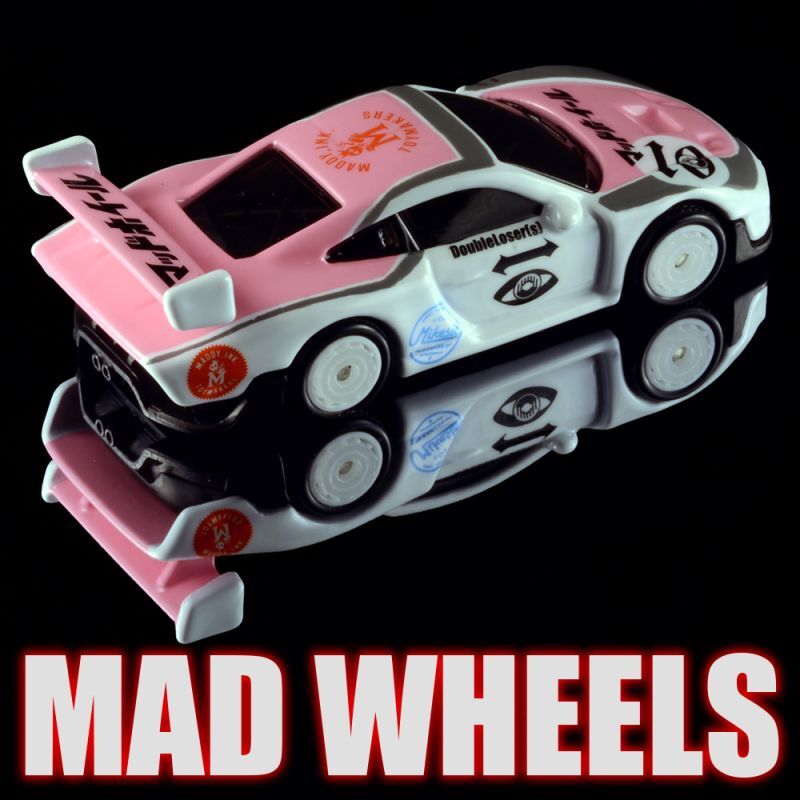 画像: MAD WHEELS (マッドホイール） 【"Italian 935" PORSCHE 935 (カスタム完成品）】 WHITE-PINK/RR （送料サービス適用外） 