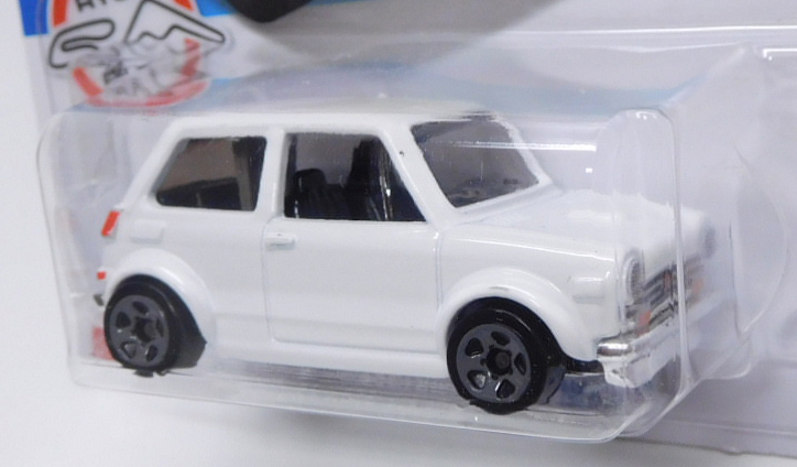 画像: 【CUSTOM '70 HONDA N600】WHITE/5SP