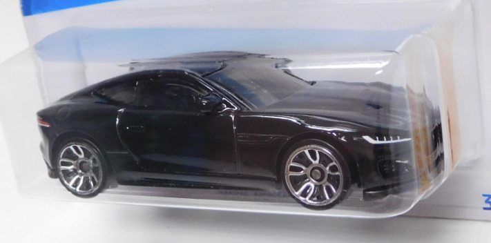 画像: 【2020 JAGUAR F-TYPE】BLACK/J5