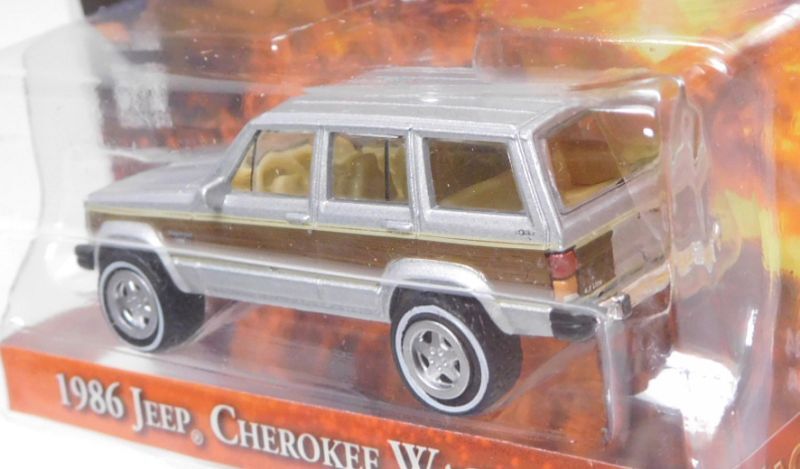 画像: 2022 GREENLIGHT HOLLYWOOD SERIES 34 【1986 JEEP CHEROKEE WAGONEER】SILVER(MACGYVER) 