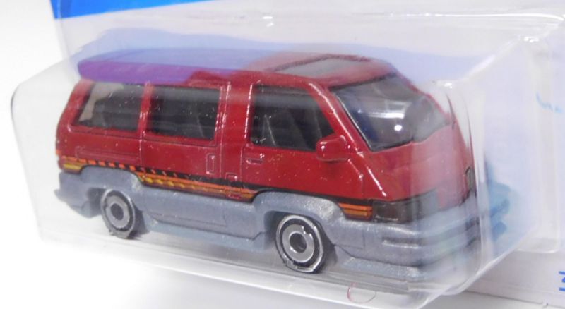 画像: 【1986 TOYOTA VAN】DK. RED/DD8 (NEW CAST)