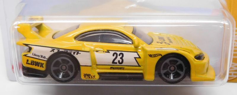 画像: 【"LIBERTY WALK" LB SUPER SILHOUETTE NISSAN SILVIA [S15]】YELLOW/MC5 (NEW CAST)