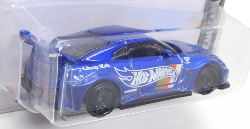 画像: 【"LIBERTY WALK" LB-SILHOUETTE WORKS GT NISSAN 35GT-RR VER.2】BLUE/PR5