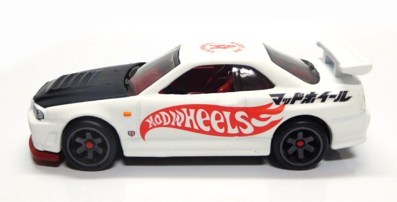 画像: MAD WHEELS (マッドホイール） 【NISSAN SKYLINE GT-R (BNR34)(カスタム完成品）】FLAT WHITE-BLACK/RR （送料サービス適用外） 