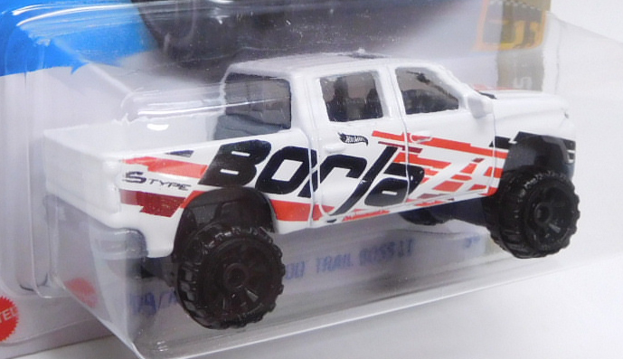 画像: 【'19 CHEVY SILVERADO TRAIL BOSS LT】FLAT WHITE/OR6SP(BORLA)