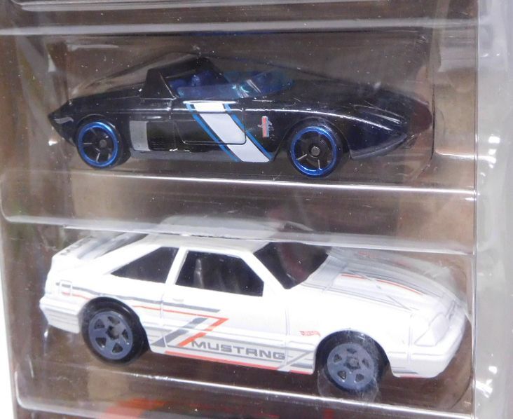 画像: 2022 5PACK 【FORD MUSTANG】'62 Ford Mustang Concept/'92 Ford Mustang/2015 Ford Mustang GT Convertible/'69 Ford Mustang Boss 302/'71 Mustang Mach 1