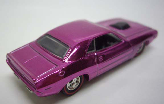 画像: 2009 WAL-MART EXCLUSIVE CLASSICS 30CAR SET (バラシ) 【'70 HEMI CHALLENGER】　SPEC.PINK/RR (CHASE)