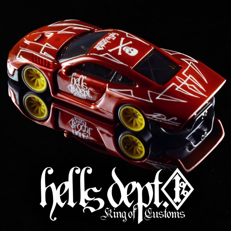 画像: 【予約】PRE-ORDER - HELLS DEPT 2023 - DOUBLE LOSER[S] 【"PINSTRIPED" PORSCHE 935 (カスタム完成品）】RED/RR （送料サービス適用外）(2月中旬入荷予定)