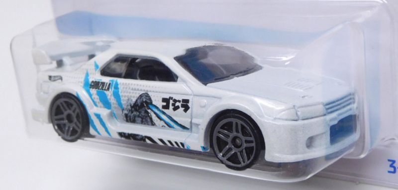 画像: 【"GODZILLA" NISSAN SKYLINE GT-R (R32)】WHITE/PR5 (ゴジラTAMPO)