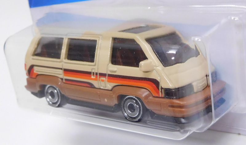 画像: 【1986 TOYOTA VAN】LT.BROWN/DD