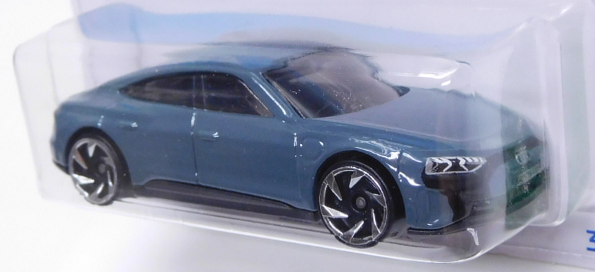 画像: 【AUDI RS E-TRON GT】BLUEGRAY/RA6