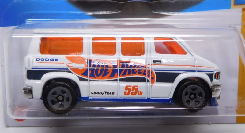 画像: 【DODGE VAN】WHITE/5SP (HOT WHEELS 55th TAMPO)