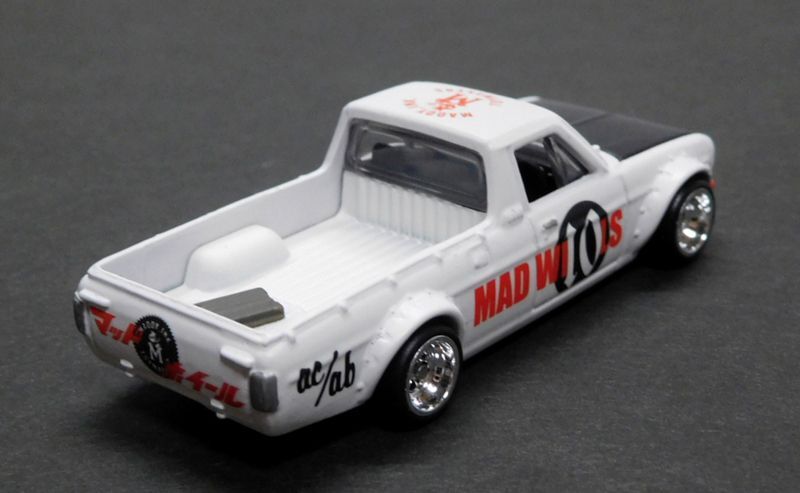 画像: MAD WHEELS (マッドホイール） 【'75 DATSUN SUNNY TRUCK/B120 (カスタム完成品）】WHITE/RR（送料サービス適用外） 