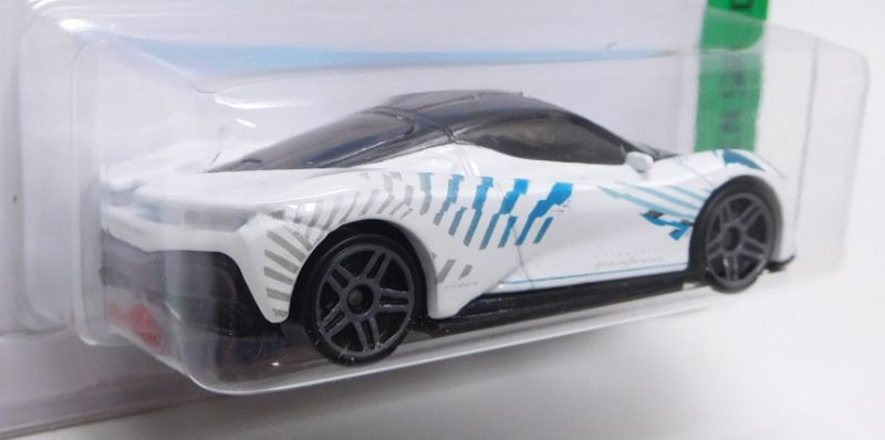 画像: 【AUTOMOBILI PININFARINA BATTISTA】WHITE/PR5