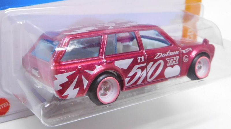 画像: 2023 SUPER TREASURE HUNTS【DATSUN BLUEBIRD WAGON [510]】SPEC.PINK/RR (予約不可)