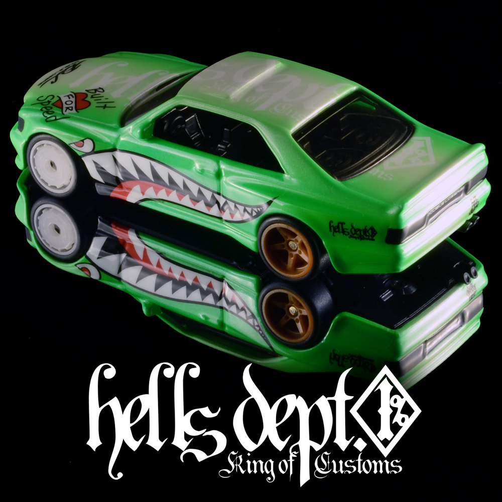画像: HELLS DEPT 2024 - DOUBLE LOSER[S] 【Build For Speed BENZ 560SEC (カスタム完成品）】NEON GREEN-WHITE/RR （送料サービス適用外）