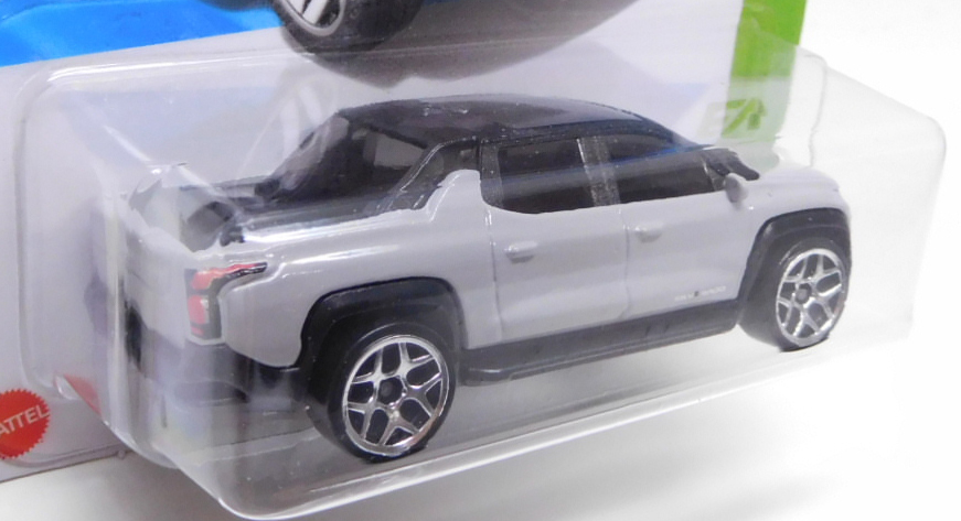 画像: 【SILVERADO EV RST】LT.GRAY