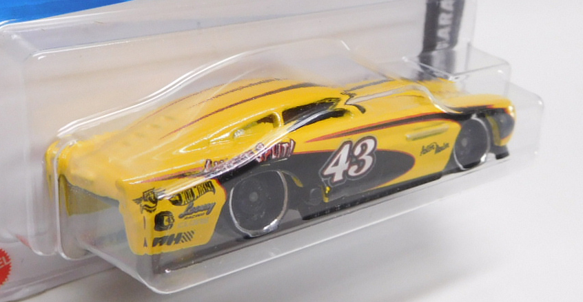画像: 【ASTON MARTIN DB4GT HIGH-SPEED EDITION】YELLOW