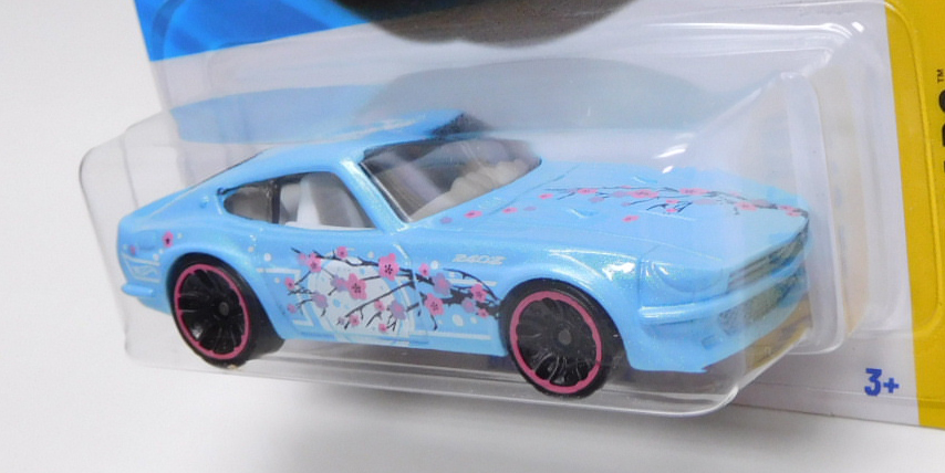 画像: 【DATSUN 240Z】LT.BLUE