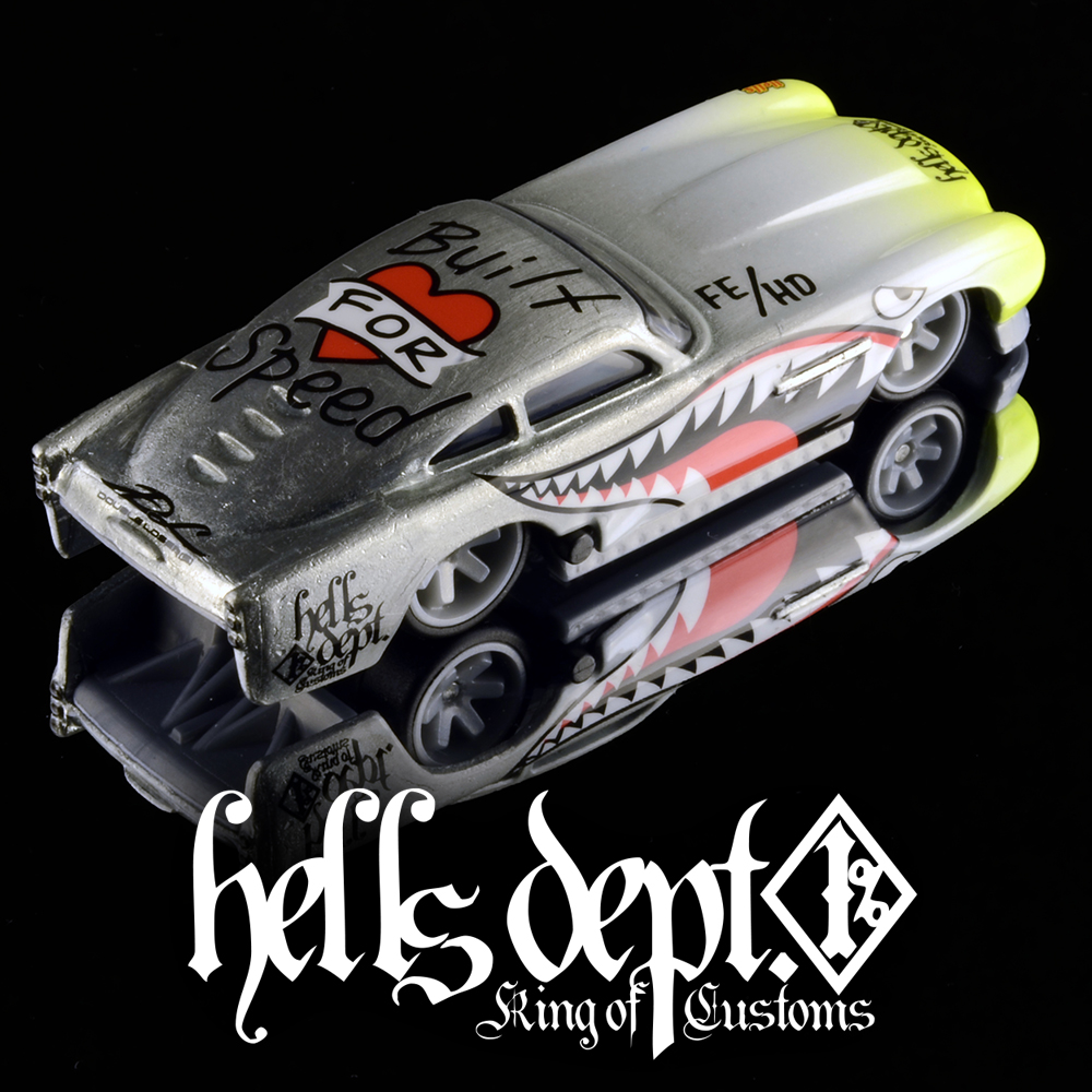画像: HELLS DEPT 2025 - DOUBLE LOSER[S] 【Soltflat Aston Martin DB(カスタム完成品）】METAL-WHITE-YELLOW/RR （送料サービス適用外）