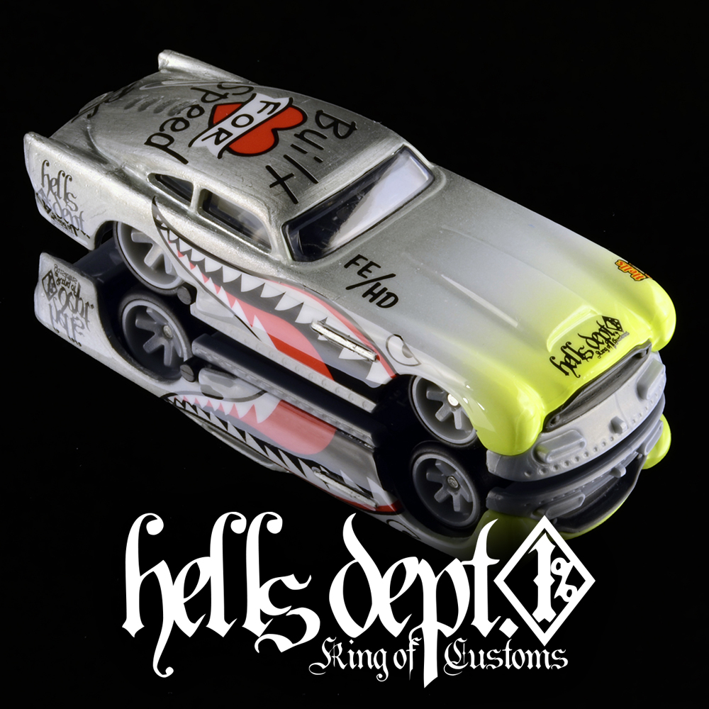 画像: HELLS DEPT 2025 - DOUBLE LOSER[S] 【Soltflat Aston Martin DB(カスタム完成品）】METAL-WHITE-YELLOW/RR （送料サービス適用外）