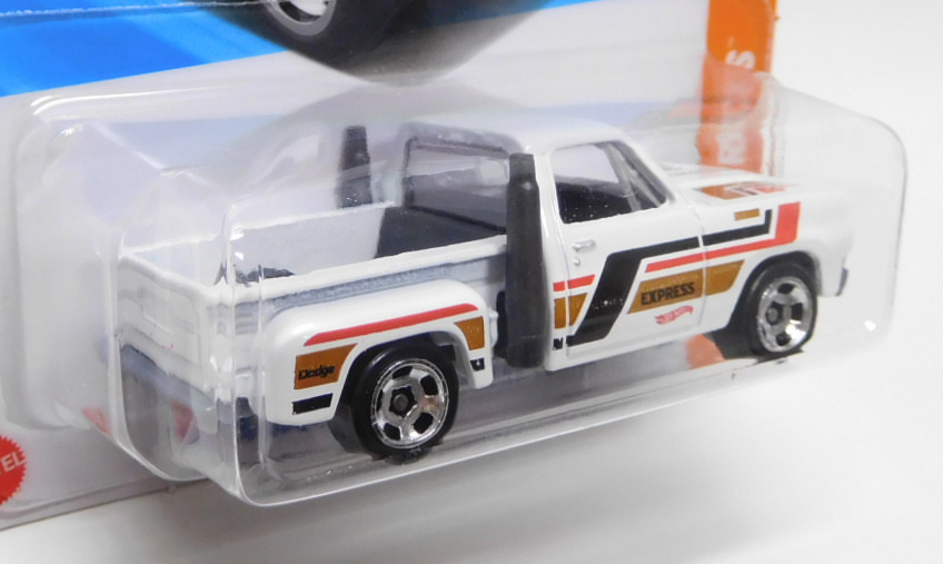 画像: 【1978 DODGE LI'L RED EXPRESS TRUCK】WHITE