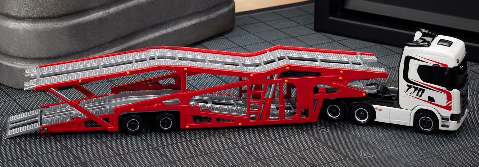 ホットウィール Elite 64 Scania 770 S RLC限定 Hot Wheels Elite 64 Scania 770 S - Walmart.com