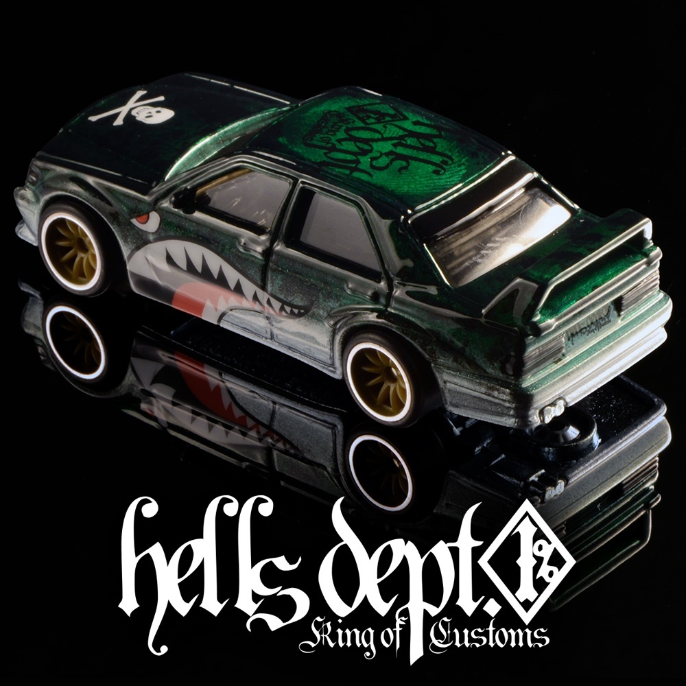 画像: HELLS DEPT 2025 - DOUBLE LOSER[S] 【SHARKMOUTH MERCEDES-BENZ 190E EVO2 (カスタム完成品）】BLACK-GREEN/RR （送料サービス適用外）