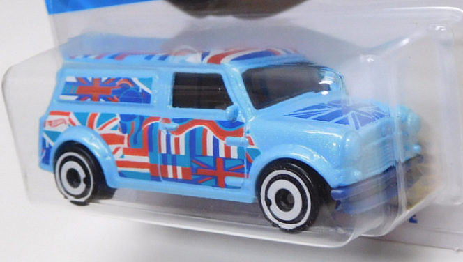 画像: 【'67 AUSTIN MINI VAN】LT.BLUE