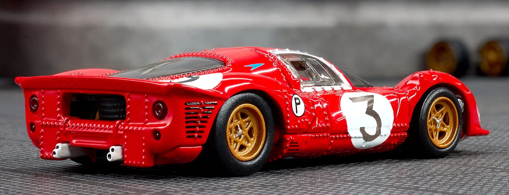 画像: 2025 RLC EXCLUSIVE "ELITE 64" 【1967 FERRARI 330 P4 (リアフード開閉）】RED/RR(お一人様1点まで）（予約不可）