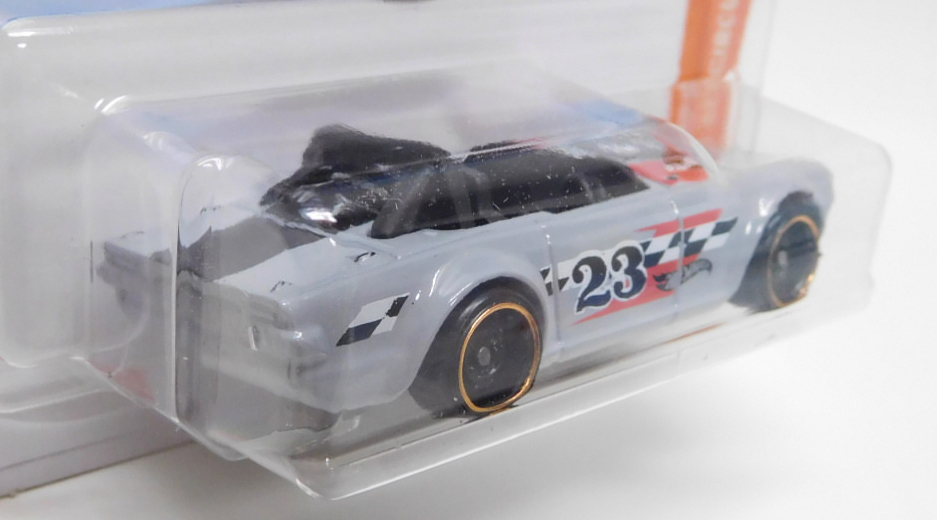 画像: 2025 TREASURE HUNTS 【TRIUMPH TR6】LT.GRAY (予約不可）
