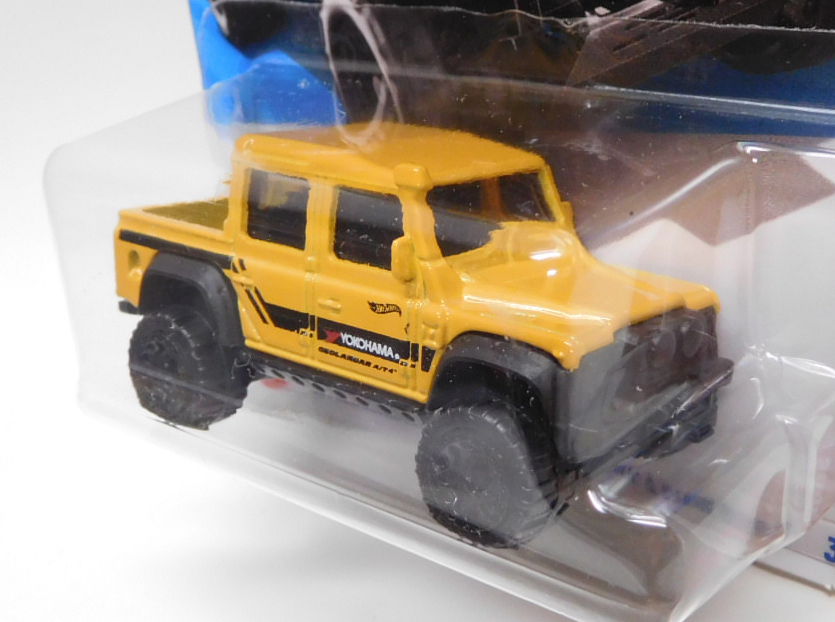 画像: 【'15 LAND ROVER DEFENDER DOUBLE CAB】YELLOW