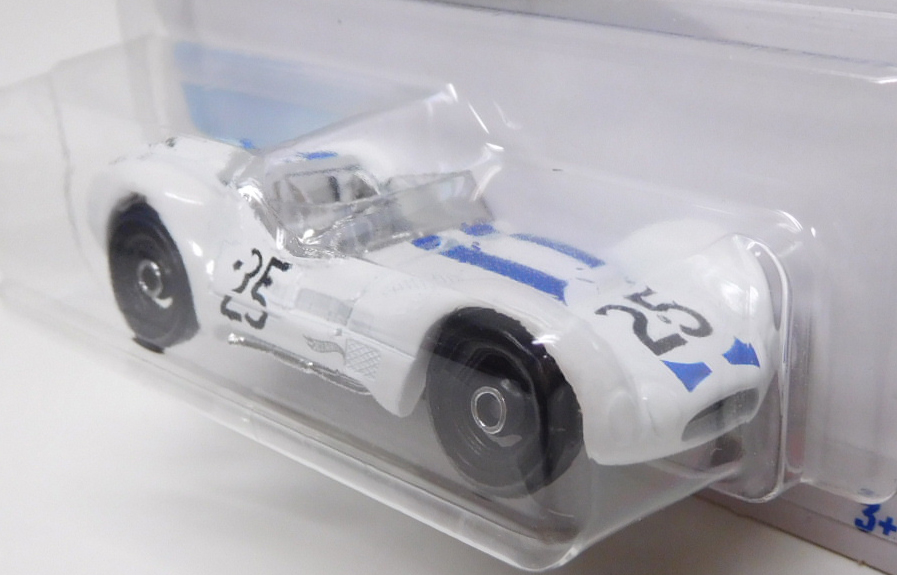 画像: 【MASERATI TIPO 61】WHITE (NEW CAST)