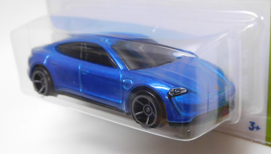 画像: 【PORSCHE TAYCAN TURBO S】BLUE