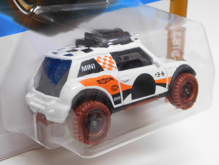 画像: 【LIL' ROAR (2003 MINI COPPER OFF-ROAD CUSTOM)】WHITE