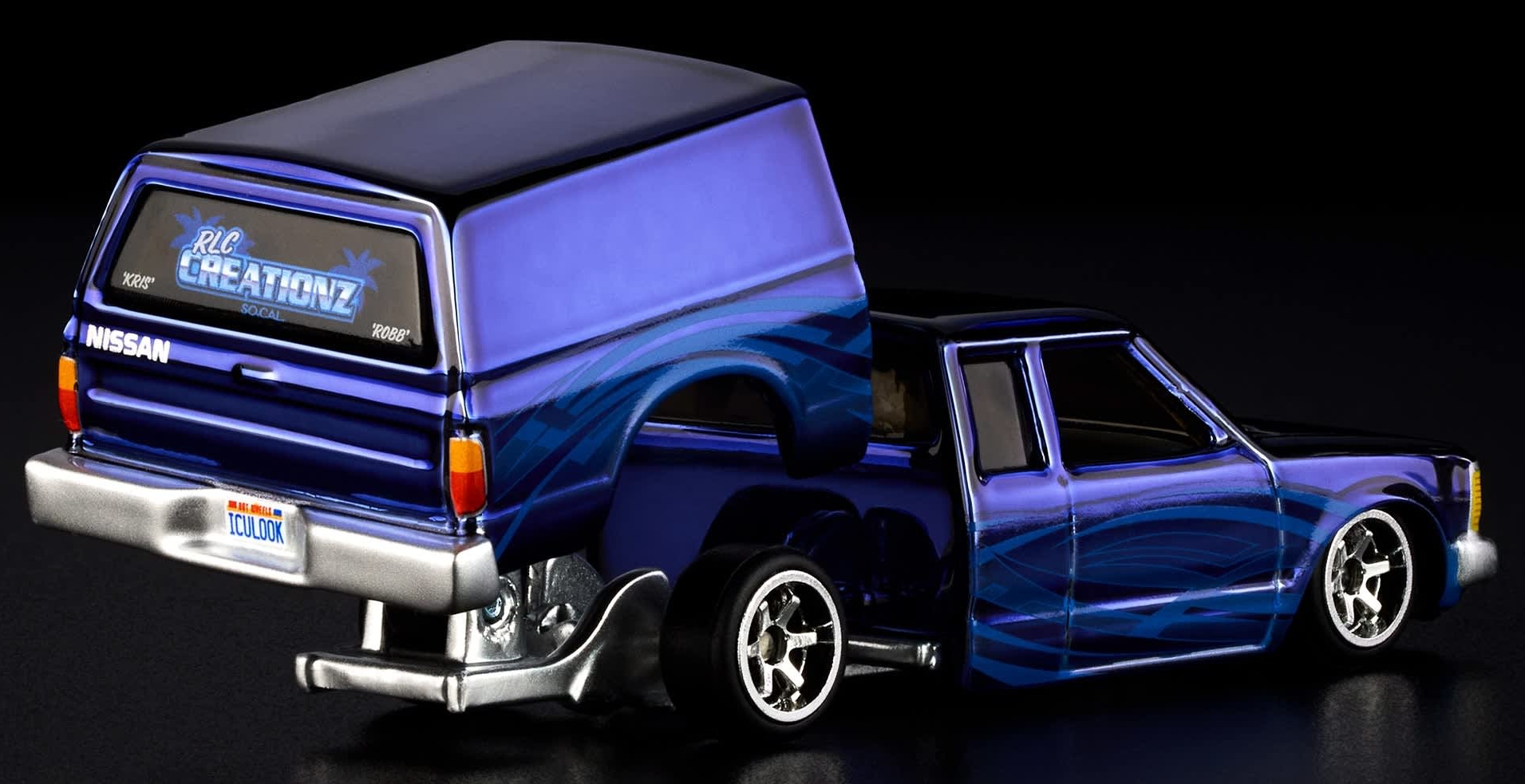 画像: 2026 RLC EXCLUSIVE 【1986 NISSAN 720 KING CAB (可動式ベッド)】SPEC.STEEL BLUE/RR(予約不可）