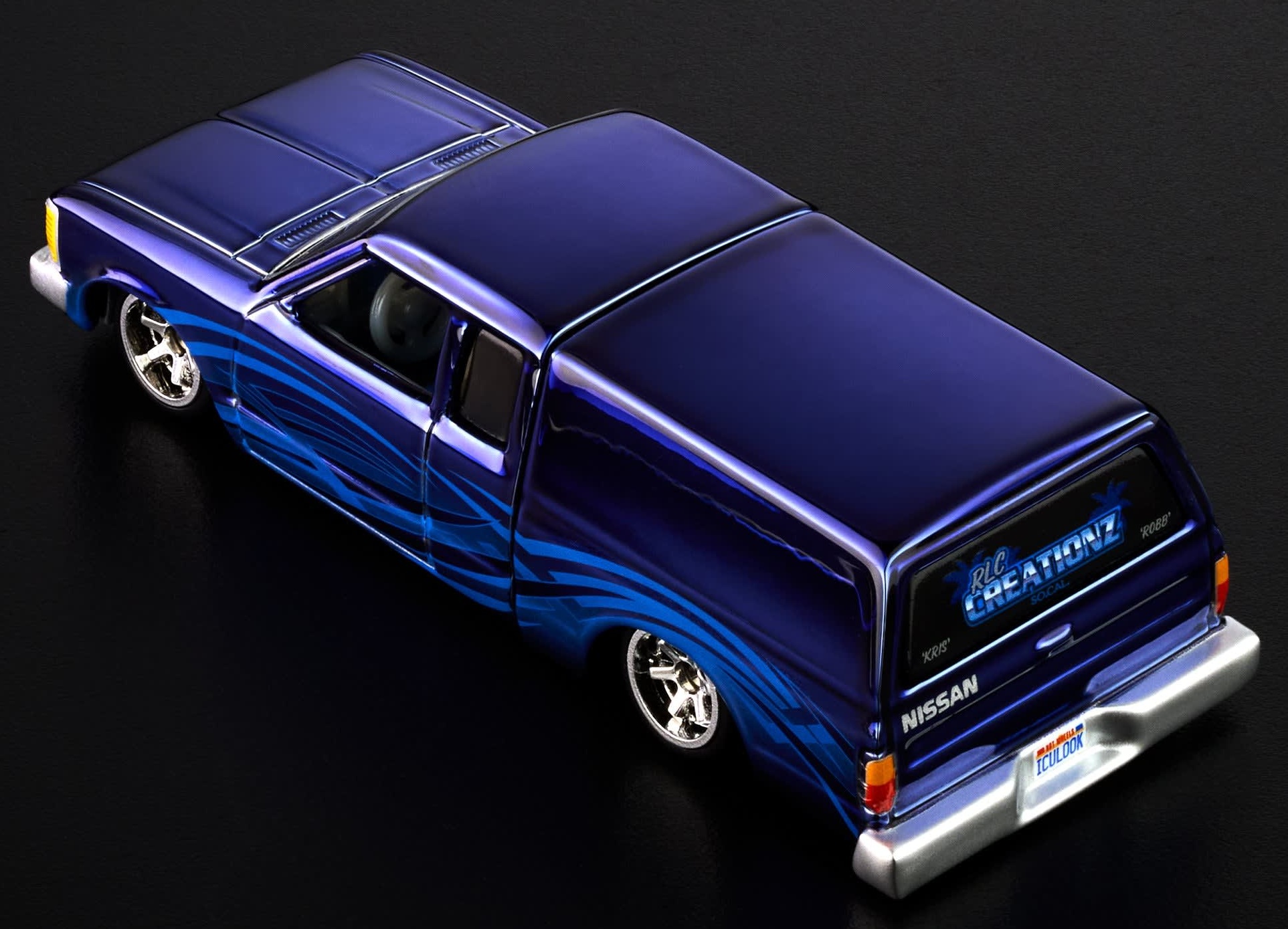 画像: 2026 RLC EXCLUSIVE 【1986 NISSAN 720 KING CAB (可動式ベッド)】SPEC.STEEL BLUE/RR(予約不可）