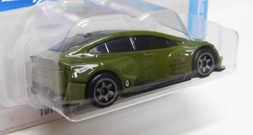 画像: 【TOYOTA PRIUS CUSTOM (ルーフボックス無し)】OLIVE (NEW CAST)