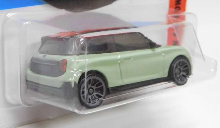 画像: 【MINI JCW ELECTRIC】PALE GREEN (NEW CAST)