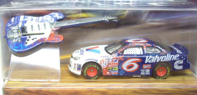 画像: 2000 HOT WHEELS RACING NASCAR ROCKS AMERICA 【#6 TEAM VALVOLINE FORD TAURUS】　WHITE/RR