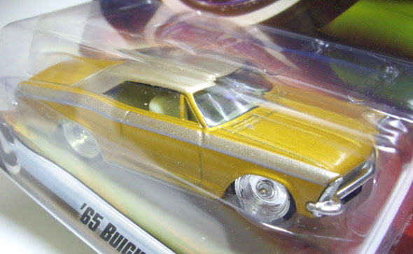 画像: 2007 1/50 CUSTOM CLASSICS 【'65 BUICK RIVIERA】　GOLD/RR